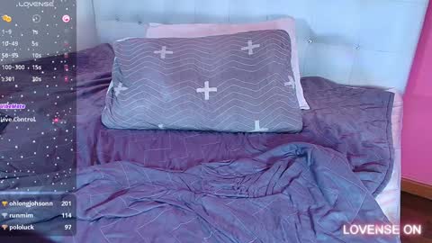 Snapshot of hornyhousekeeper_ chatting on January 4, 2025, 3:28 pm Valentina online show from January 4, 2025, 3:28 pm