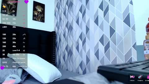 Snapshot of hornyhousekeeper_ chatting on February 3, 2025, 12:25 pm Valentina online show from February 3, 2025, 12:25 pm