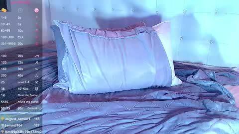 Snapshot of hornyhousekeeper_ chatting on February 25, 2025, 6:31 pm Valentina online show from February 25, 2025, 6:31 pm