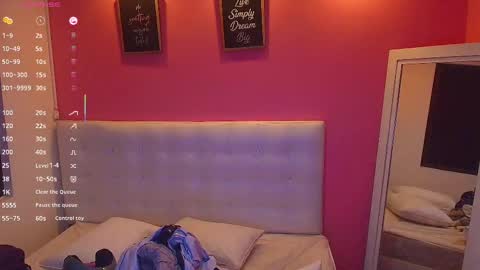 Snapshot of hornyhousekeeper_ chatting on March 2, 2025, 12:11 pm Valentina online show from March 2, 2025, 12:11 pm