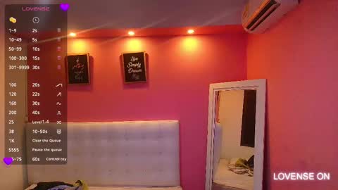 Snapshot of hornyhousekeeper_ chatting on March 5, 2025, 12:22 pm Valentina online show from March 5, 2025, 12:22 pm