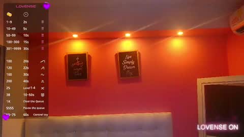 Snapshot of hornyhousekeeper_ chatting on March 6, 2025, 12:19 pm Valentina online show from March 6, 2025, 12:19 pm