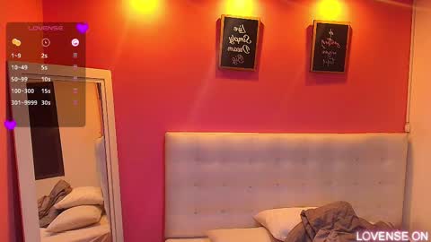 Snapshot of hornyhousekeeper_ chatting on March 11, 2025, 12:06 pm Valentina online show from March 11, 2025, 12:06 pm