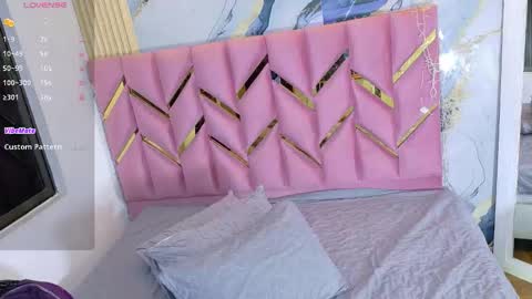 Snapshot of hornyhousekeeper_ chatting on September 17, 2025, 12:29 pm Valentina online show from September 17, 2025, 12:29 pm