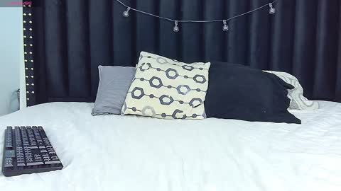 Ambar  online show from January 28, 2025, 5:24 pm