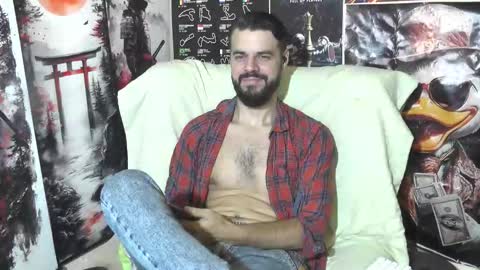 Snapshot of hornymaster93 chatting on September 11, 2025, 7:52 am hornymaster online show from September 11, 2025, 7:52 am