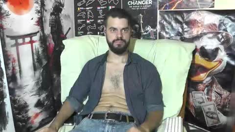 Snapshot of hornymaster93 chatting on September 13, 2025, 6:24 am hornymaster online show from September 13, 2025, 6:24 am