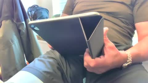 Snapshot of hornyolcock chatting on December 19, 2024, 9:06 pm Alex M online show from December 19, 2024, 9:06 pm