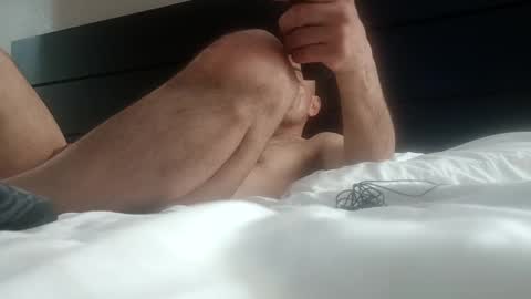 Snapshot of hornysaint310 chatting on March 8, 2025, 5:43 pm hornysaint310 online show from March 8, 2025, 5:43 pm