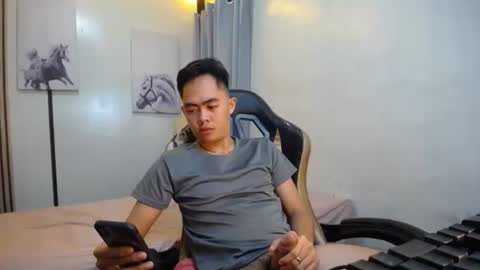 Rylle online show from October 8, 2025, 11:13 pm