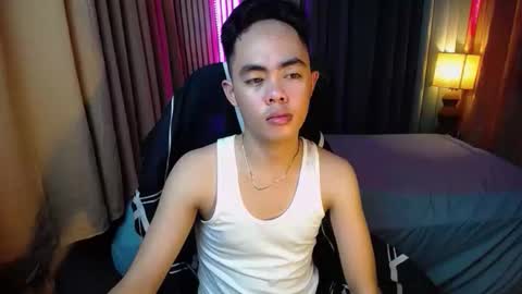 Rylle online show from December 4, 2025, 8:56 am