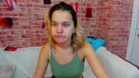 Jessica  online show from September 11, 2025, 3:17 am