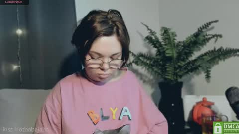   online show from February 17, 2025, 2:48 pm