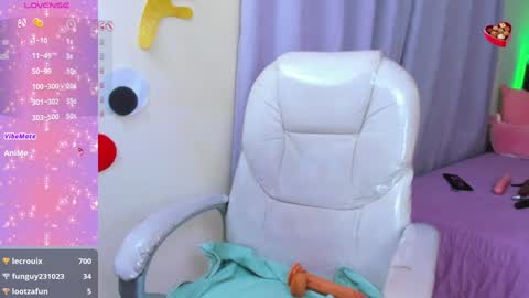 VALENTINA online show from December 27, 2024, 7:29 am