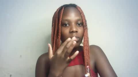 Snapshot of hot_berry2003 chatting on January 30, 2025, 10:51 pm Millie online show from January 30, 2025, 10:51 pm