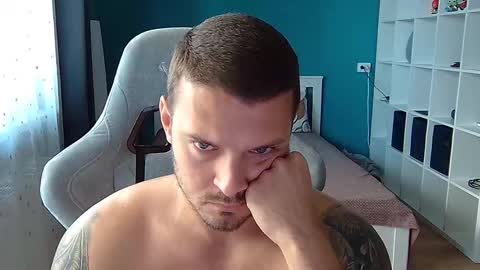 Snapshot of hot_cap_77 chatting on September 10, 2025, 1:55 pm hot_cap_77 online show from September 10, 2025, 1:55 pm