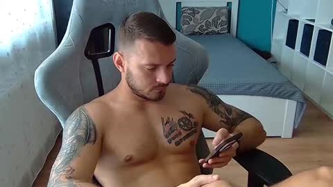 Snapshot of hot_cap_77 chatting on October 4, 2025, 9:29 am hot_cap_77 online show from October 4, 2025, 9:29 am