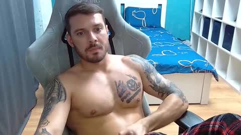 Snapshot of hot_cap_77 chatting on October 23, 2025, 7:34 pm hot_cap_77 online show from October 23, 2025, 7:34 pm