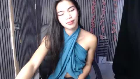 Snapshot of hot_chelly chatting on October 14, 2025, 11:22 am hot_chelly online show from October 14, 2025, 11:22 am