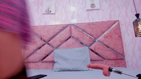 Snapshot of hot_emiily chatting on September 30, 2025, 11:37 am Emily online show from September 30, 2025, 11:37 am