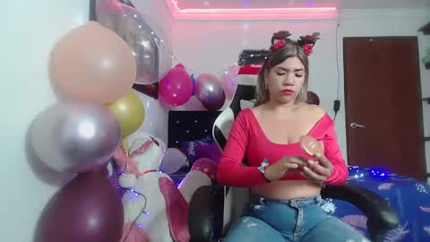 hot sexy bunny online show from December 11, 2024, 1:06 pm