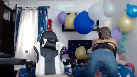 hot sexy bunny online show from January 28, 2025, 3:35 pm