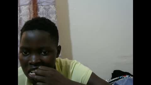 hot_shawrry online show from February 14, 2025, 11:42 am