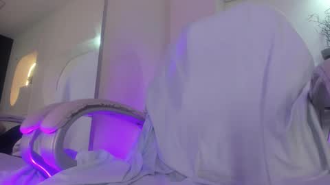 Valery online show from November 19, 2025, 8:20 pm