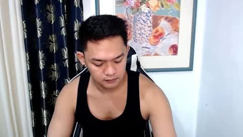 Snapshot of hotastonishingethan chatting on February 10, 2025, 5:41 pm ETHAN online show from February 10, 2025, 5:41 pm