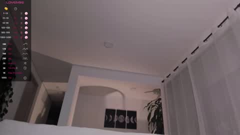 Snapshot of hotay_ chatting on March 5, 2025, 2:03 am Andrew xdres08 online show from March 5, 2025, 2:03 am