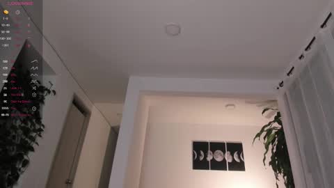 Snapshot of hotay_ chatting on October 8, 2025, 2:53 am Andrew xdres08 online show from October 8, 2025, 2:53 am