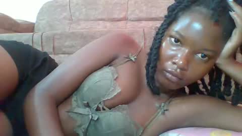 love online show from March 10, 2025, 5:54 am