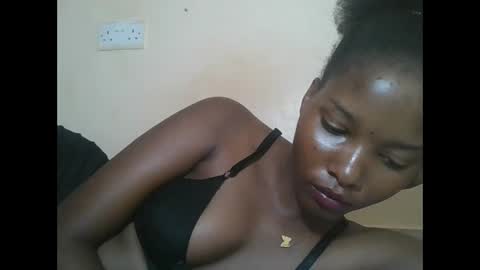 love online show from December 1, 2025, 8:30 am