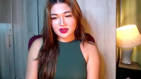 Snapshot of hotbabealjie chatting on February 25, 2025, 12:14 am Aljie online show from February 25, 2025, 12:14 am