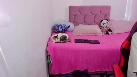 lesly and ander online show from October 2, 2025, 7:21 pm