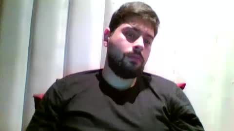 Snapshot of hotbeast00 chatting on December 16, 2025, 5:40 pm hotbeast00 online show from December 16, 2025, 5:40 pm