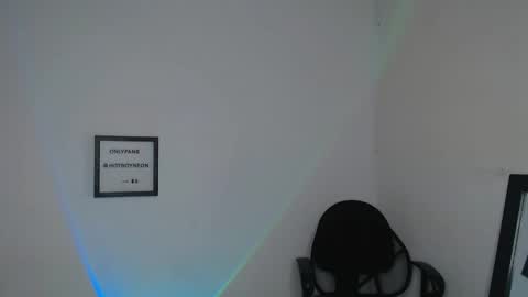 Alex Neon online show from January 12, 2025, 11:36 pm