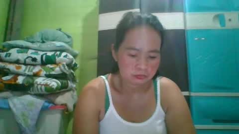 Snapshot of hotchicks4uxx chatting on February 25, 2025, 4:03 am hotchicks4uxx online show from February 25, 2025, 4:03 am