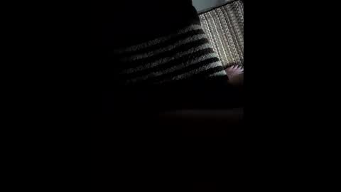 Snapshot of hotdogstuffer chatting on November 6, 2025, 7:20 am hotdogstuffer online show from November 6, 2025, 7:20 am