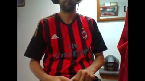 Snapshot of hotdragon19771 chatting on January 3, 2025, 3:01 pm hotdragon19771 online show from January 3, 2025, 3:01 pm