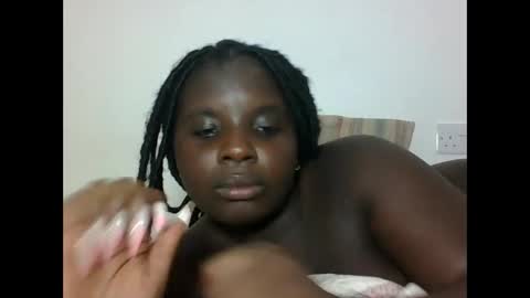 Snapshot of hotebbbyy chatting on September 26, 2025, 11:31 pm EBBY online show from September 26, 2025, 11:31 pm