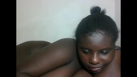 Snapshot of hotebbbyy chatting on November 9, 2025, 4:44 am EBBY online show from November 9, 2025, 4:44 am