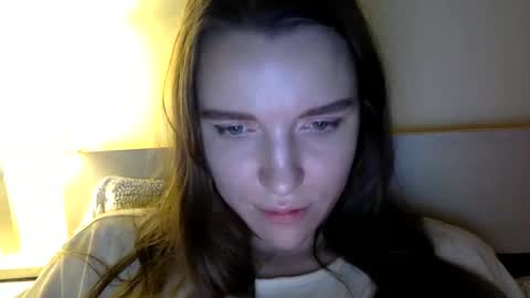 Snapshot of hoteffy chatting on December 17, 2024, 11:38 pm effy online show from December 17, 2024, 11:38 pm