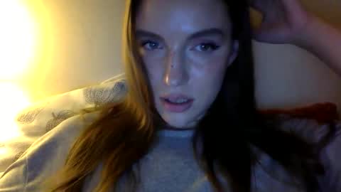 effy online show from November 18, 2025, 8:57 pm