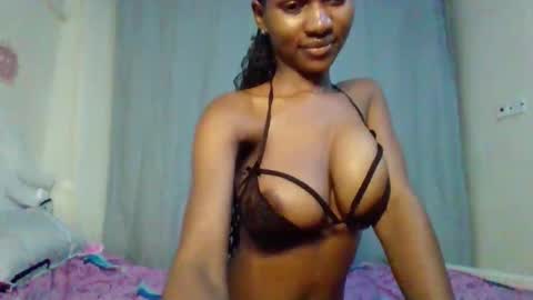 Snapshot of hotfalling706077 chatting on December 27, 2024, 10:59 pm hotfalling706077 online show from December 27, 2024, 10:59 pm