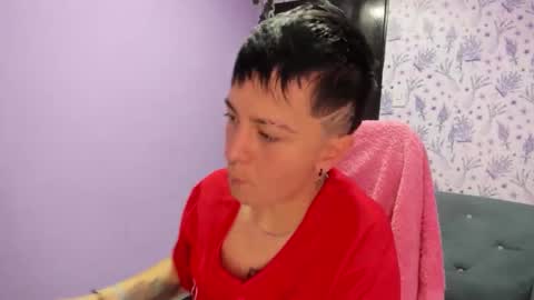 Snapshot of hothannah_ chatting on November 9, 2025, 2:10 am hannah online show from November 9, 2025, 2:10 am