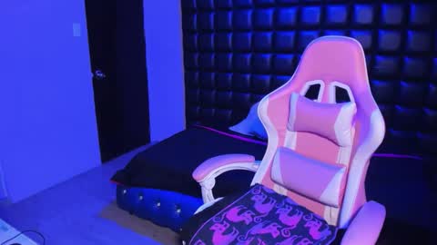 Snapshot of hothannah_ chatting on November 21, 2025, 3:27 am hannah online show from November 21, 2025, 3:27 am