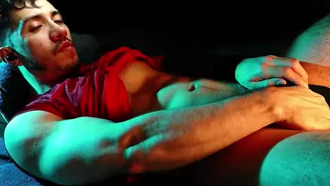 Hotlatinking online show from November 9, 2025, 9:13 pm