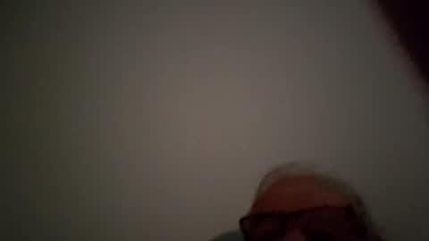 Snapshot of hotmassage50 chatting on March 8, 2025, 8:00 am hotmassage50 online show from March 8, 2025, 8:00 am
