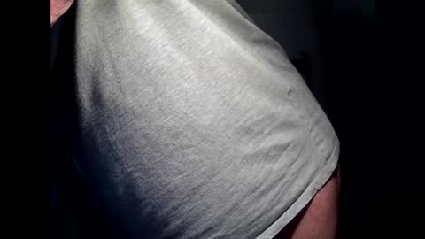 Snapshot of hotmassage50 chatting on March 12, 2025, 10:48 am hotmassage50 online show from March 12, 2025, 10:48 am